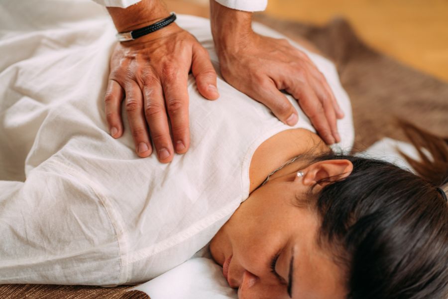 SHIATSU TRADIZIONALE SHIATSU TRADIZIONALE