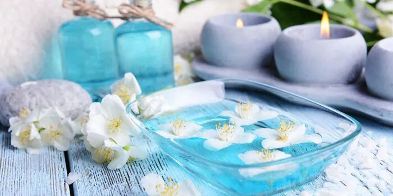 AROMATHERAPY MASSAGE